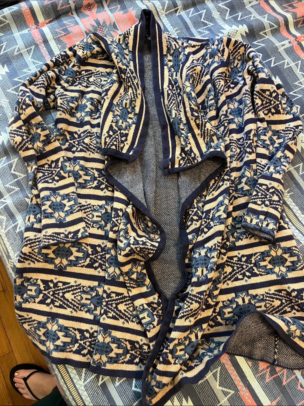 Lucky Brand Navy and Cream Patterned Open Cardigan size medium
